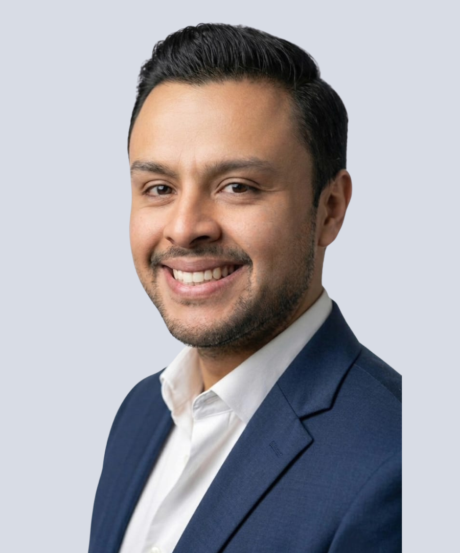 Dr. Julio César Uribe